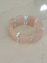 Load image into Gallery viewer, Magical Love - Bangle