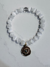 Load image into Gallery viewer, Manifest It