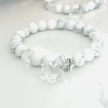 Load image into Gallery viewer, Just Chillin