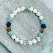 Load image into Gallery viewer, Clarity